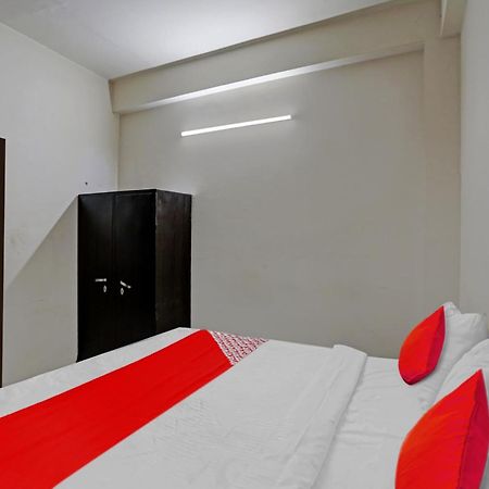 Hotel O Vrinda Residency Noida Extérieur photo