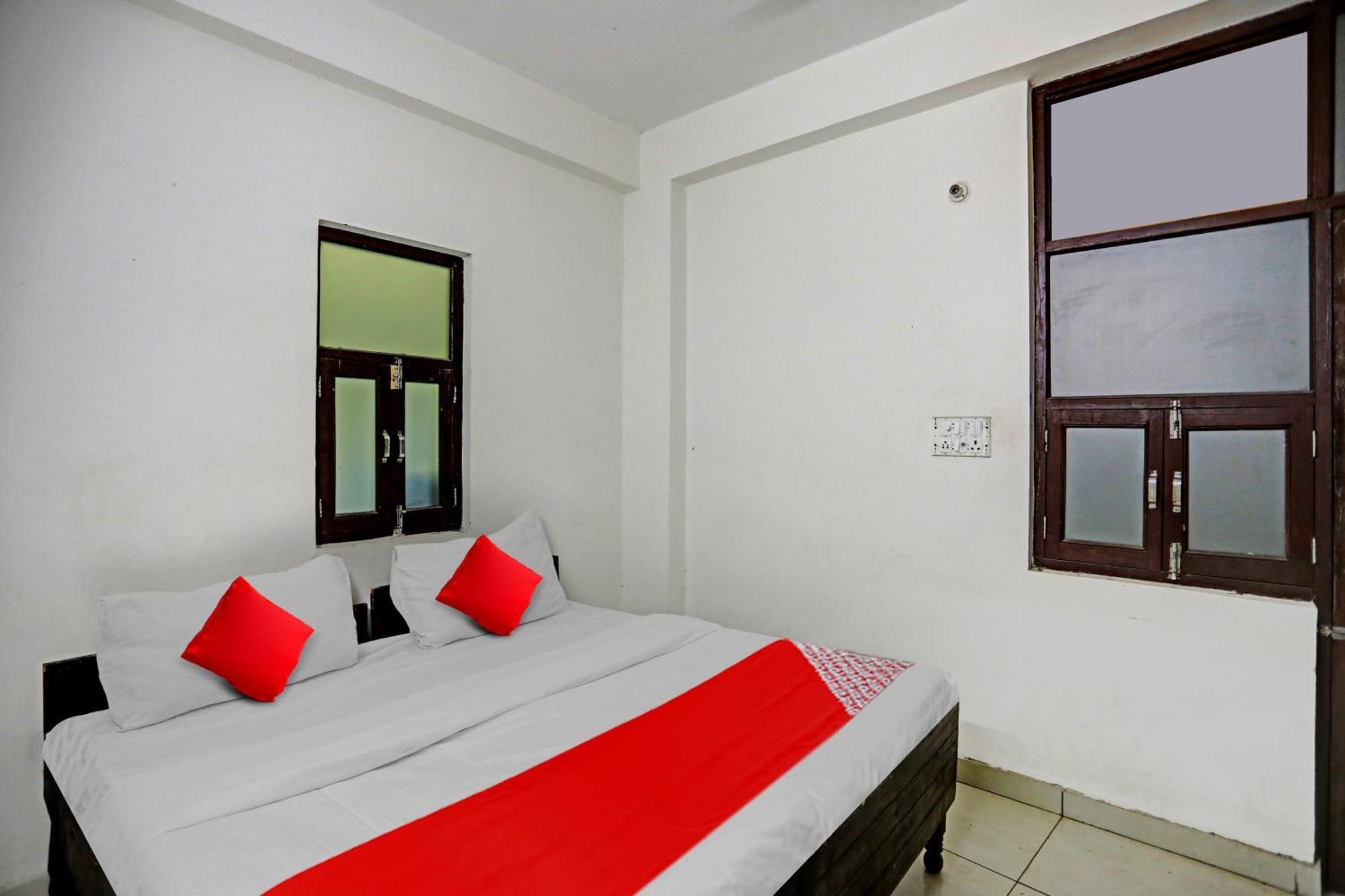 Hotel O Vrinda Residency Noida Extérieur photo